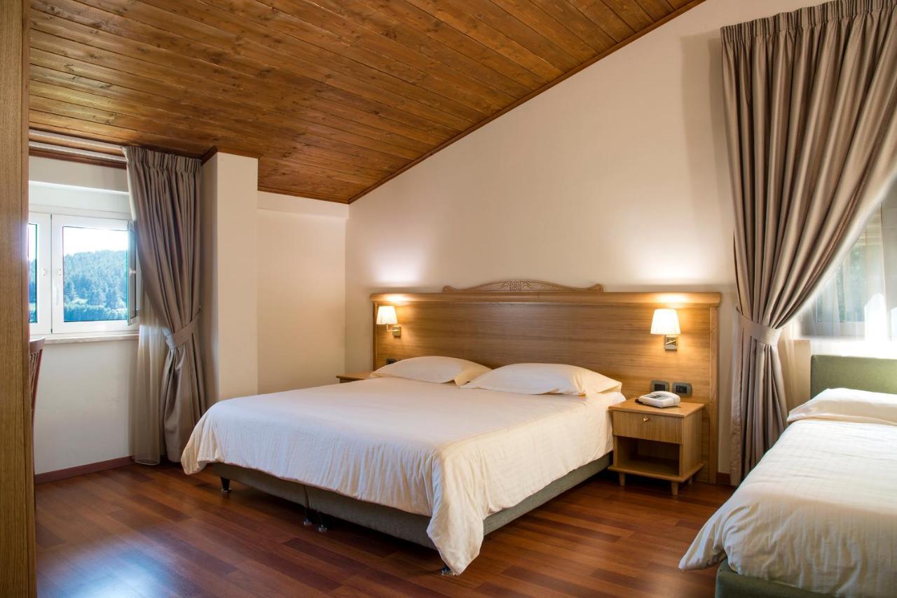 Hotel Park 108 Sport&Wellness ลอริกา ภายนอก รูปภาพ