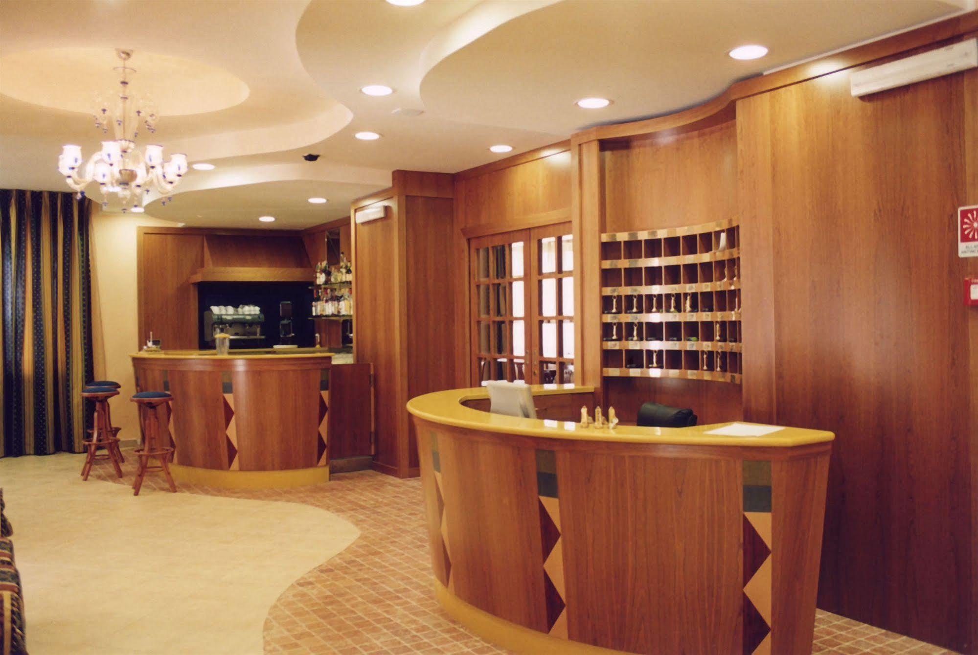 Hotel Park 108 Sport&Wellness ลอริกา ภายนอก รูปภาพ
